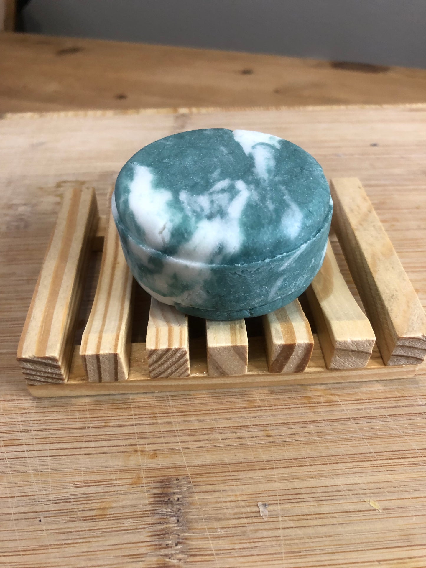 Peppermint Solid shampoo bar